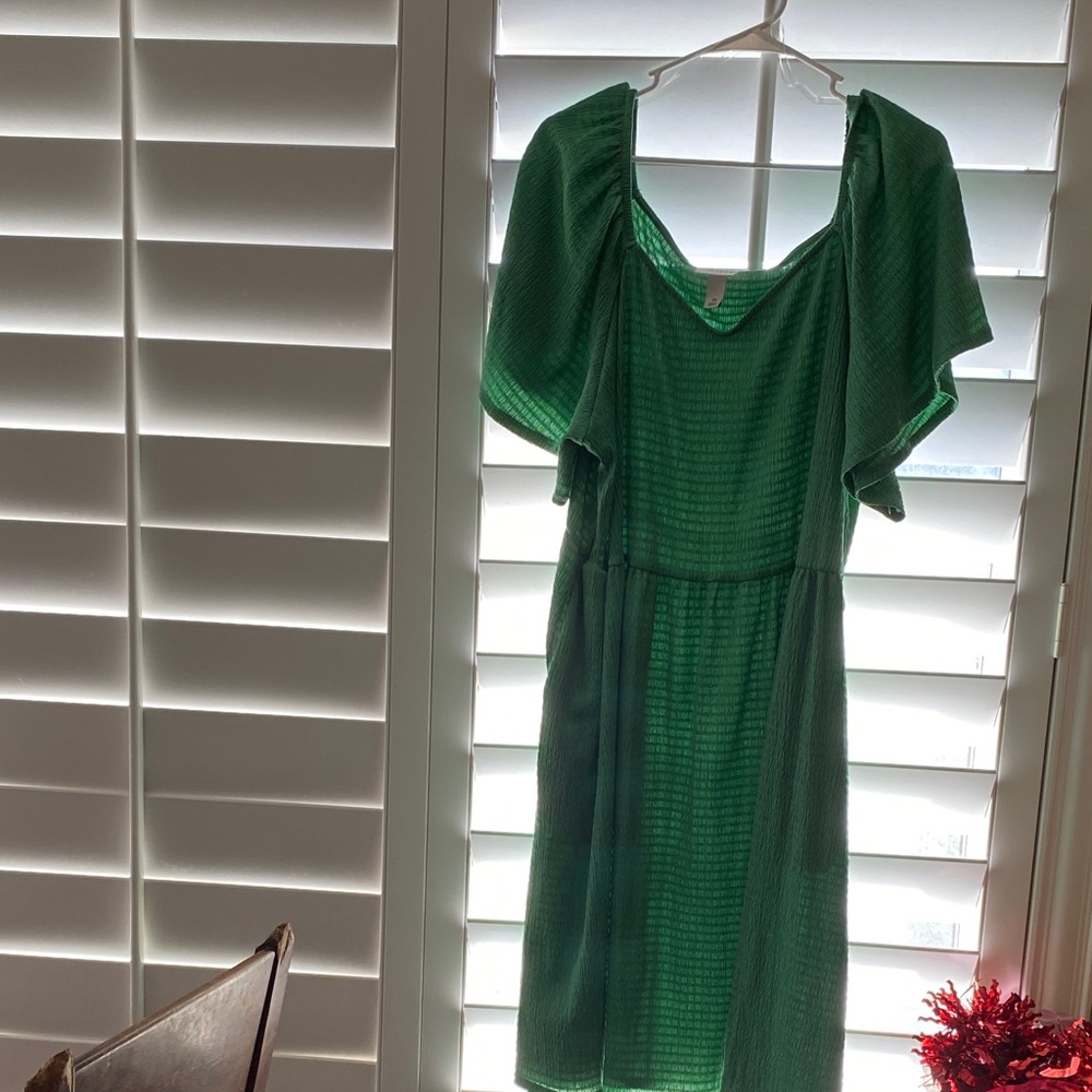 Ava & Viv Green Midi Dress with Flutter Sleeves
